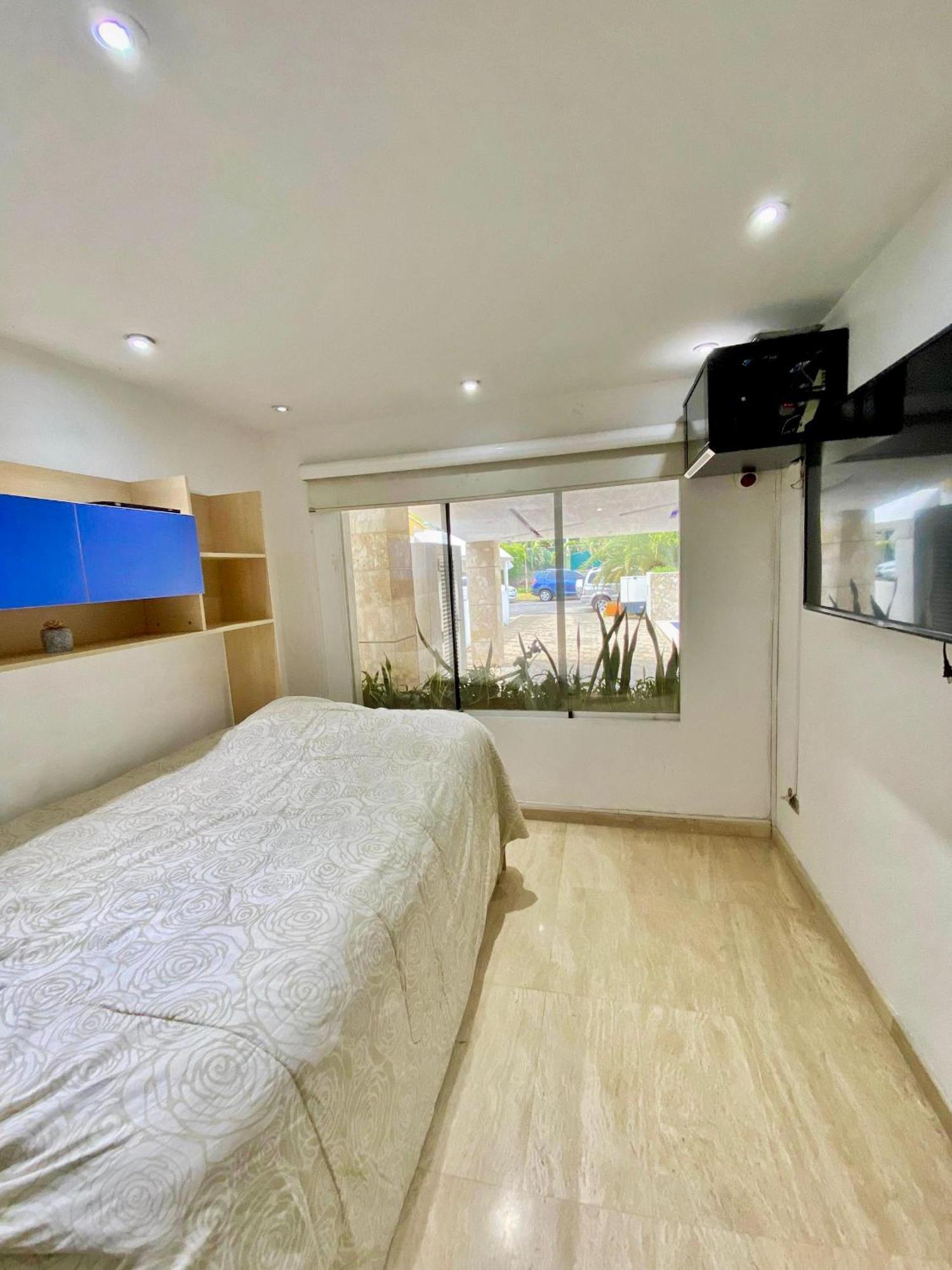 Hermosa Lujosa Y Moderna Casa Bote De 4 Habitaciones Con Piscina プエルト・ラ・クルス エクステリア 写真